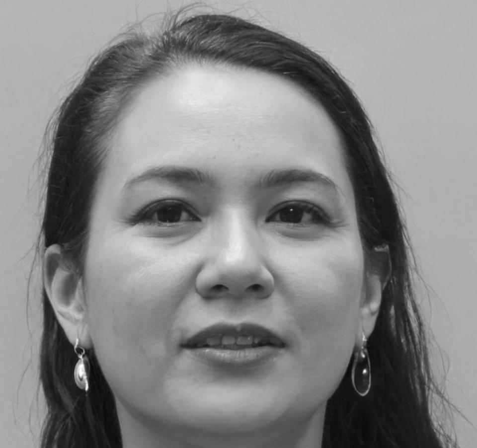 Portrait de Léonie Beaumont, formatrice en analyse financière