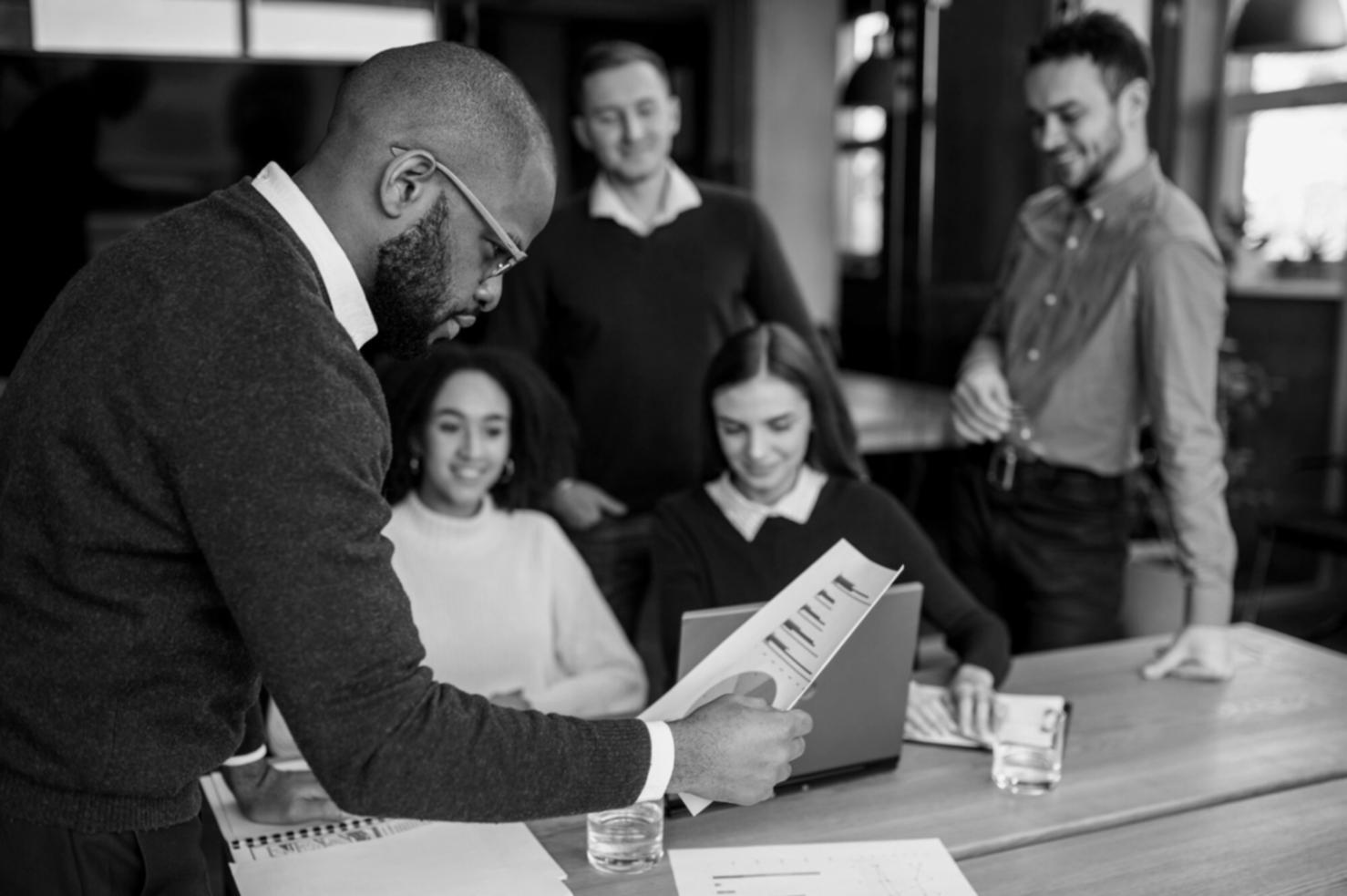 Session de formation en analyse financière avec études de cas pratiques